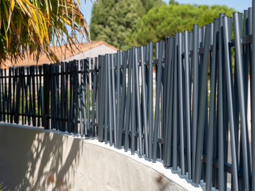 Clôture aluminium Dune par Kostum