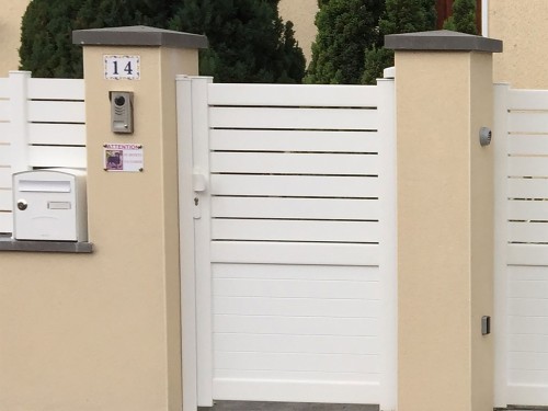Portillon aluminium semi-plein Diaouled par kostum